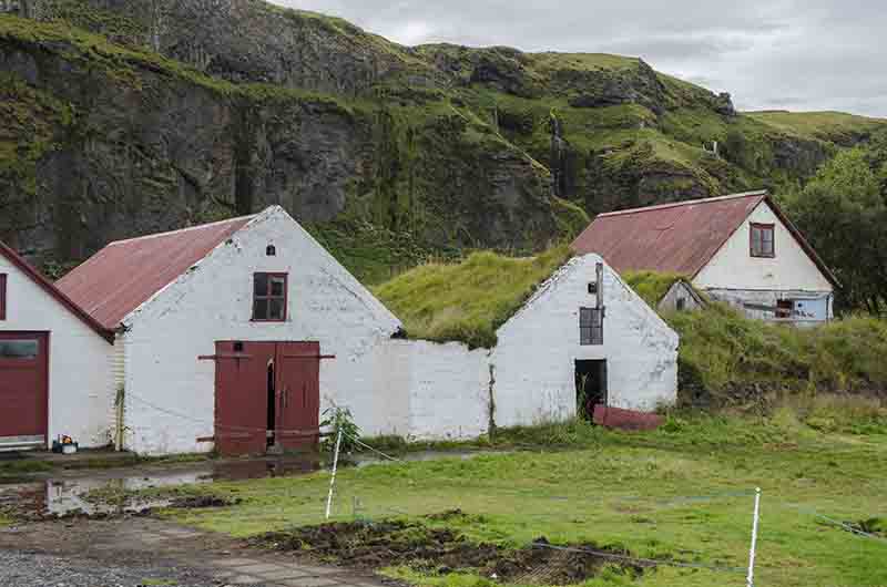 Islandia 173 - Gljufrabui.jpg